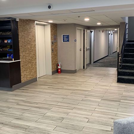 Best Western West Lebanon-Hanover Интериор снимка