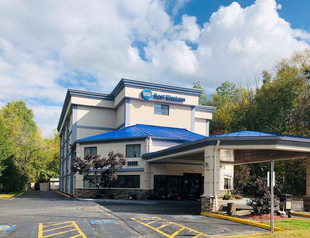 Best Western West Lebanon-Hanover Екстериор снимка