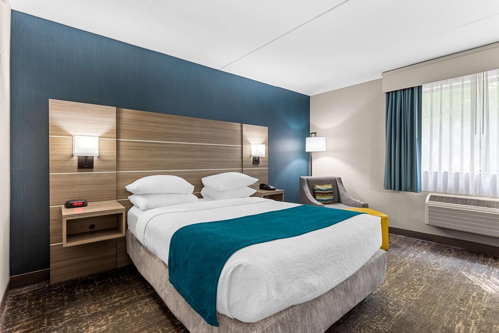 Best Western West Lebanon-Hanover Екстериор снимка