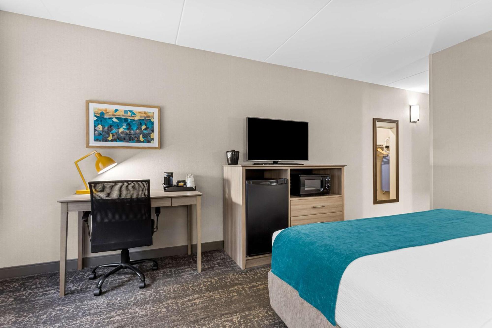 Best Western West Lebanon-Hanover Екстериор снимка